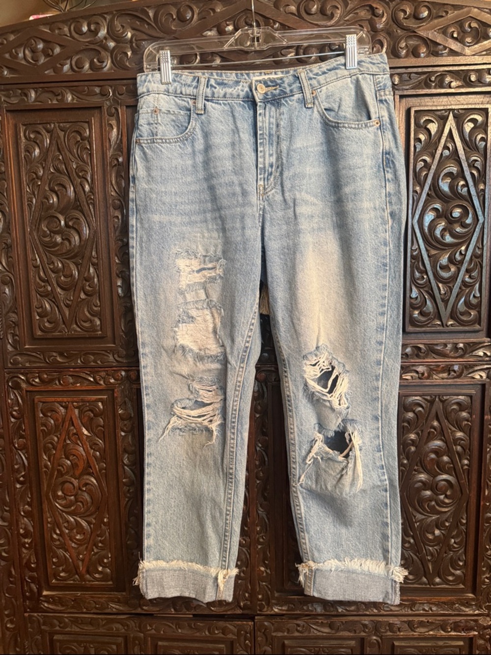 Oat New York Light Wash Distressed Boyfriend Jeans 28